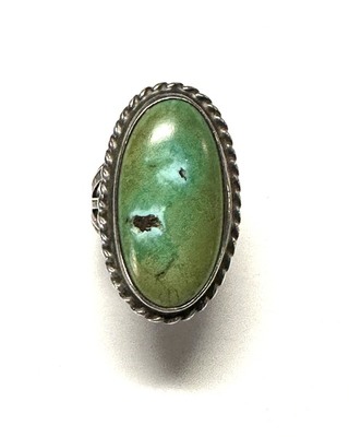 Old Pawn Jewelry - *10% OFF OPPORTUNITY* Vintage Navajo Oval Green Stone Ring