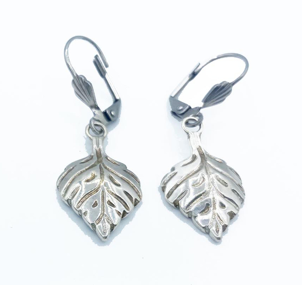 Hayes Silver and Goldsmithing - Earrings: #3 Dangle border=
