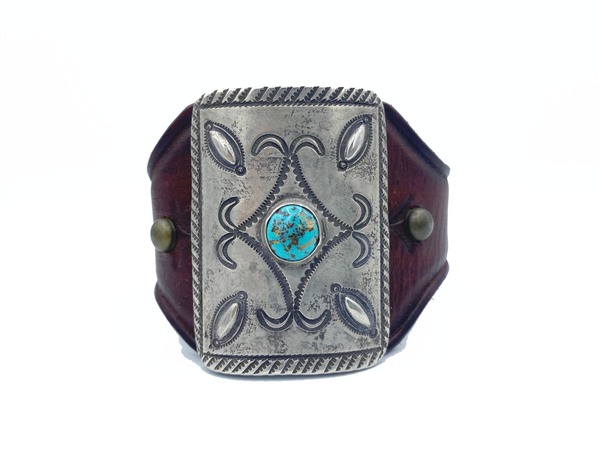 Old Pawn Jewelry - Bracelet: Small Silver and Turquoise Ketoh w/ Round Stone border=