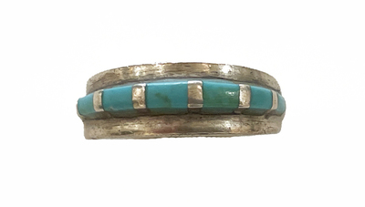 Old Pawn Jewelry - * 25% OFF * Ring: Great Turquoise Inlay w/ Row Design - Sterling Silver - 7