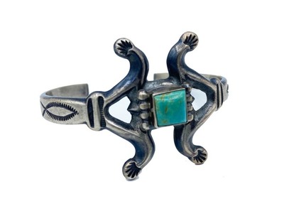 Old Pawn Jewelry - * 25% OFF * Bracelet: Navajo Turquoise w/ Legs - Sterling Silver